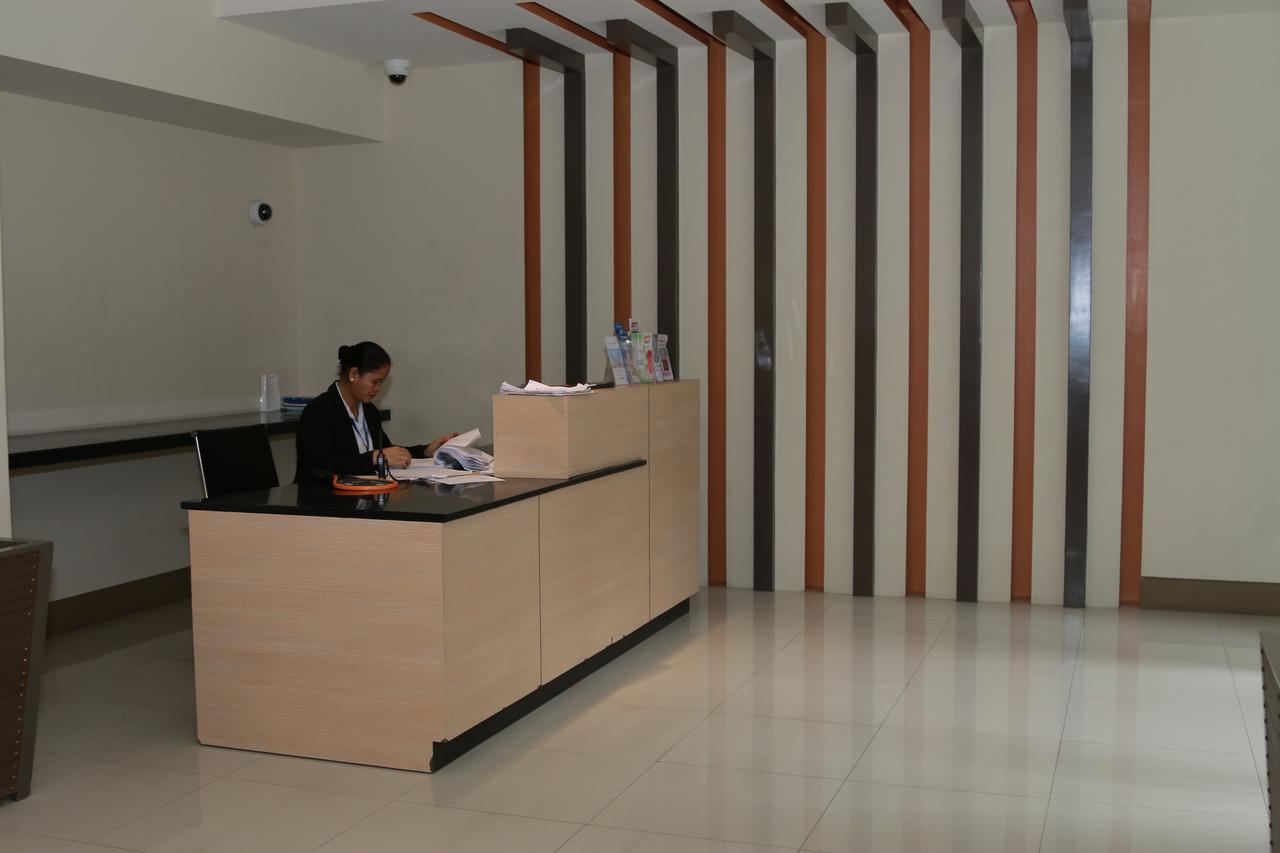 דירות מנילה De Luxe 7Qrs מראה חיצוני תמונה